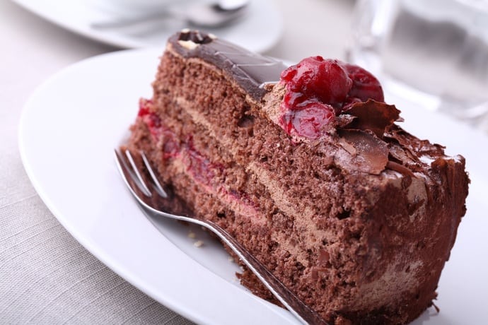 Tort czekoladowo-wiśniowy