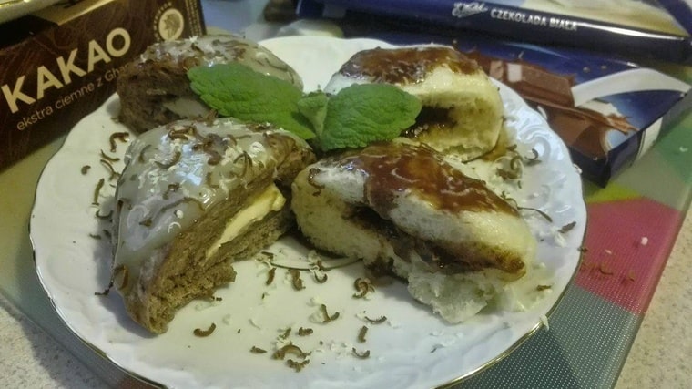 Czekoladowe kluski na parze